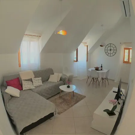 Apartment Vesna Primosten Exterior photo