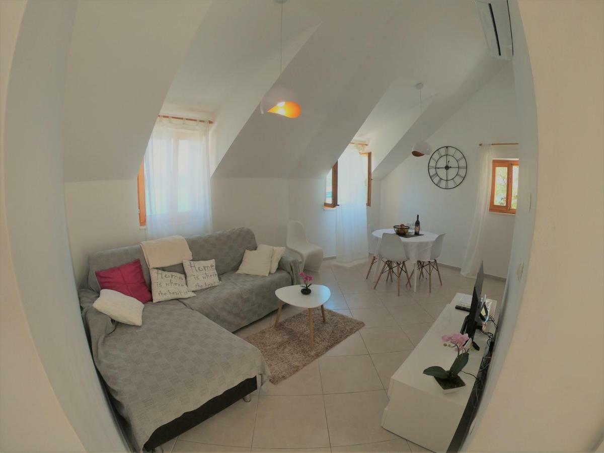Vesna Apartma